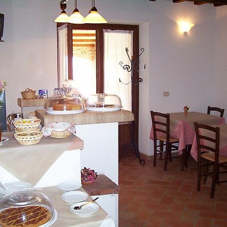 Agriturismo Il Poggiolo モンテメラノ エクステリア 写真