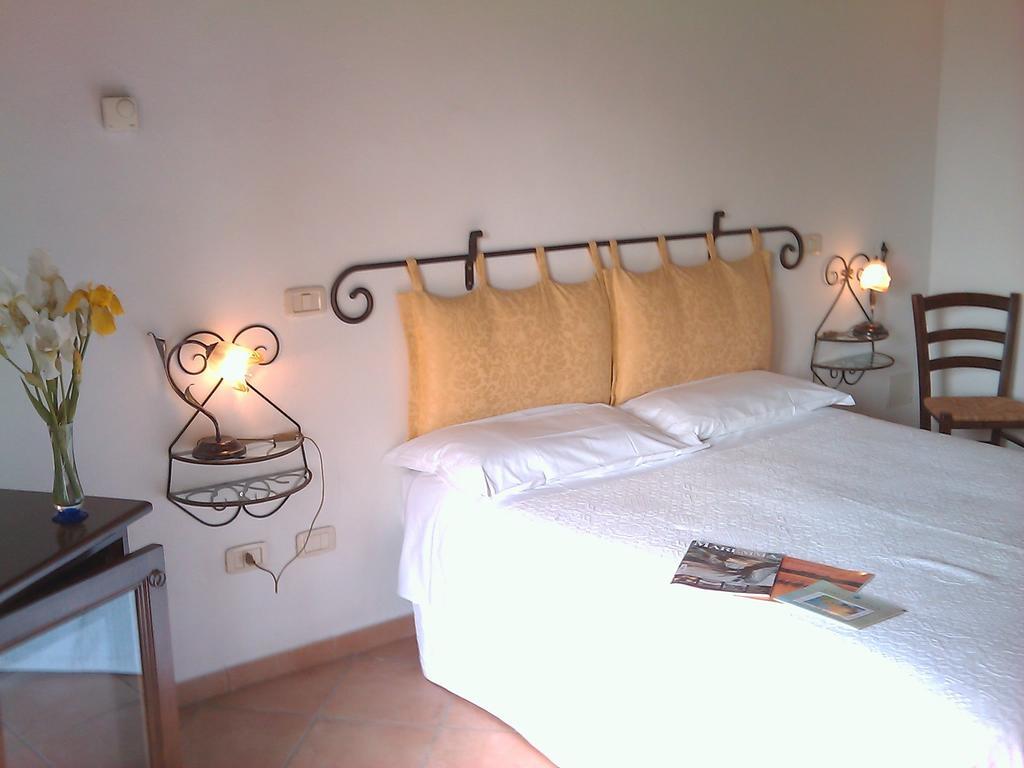 Agriturismo Il Poggiolo モンテメラノ エクステリア 写真