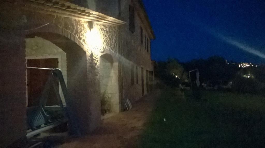 Agriturismo Il Poggiolo モンテメラノ エクステリア 写真