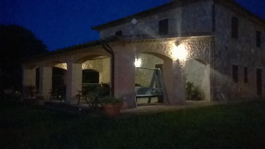 Agriturismo Il Poggiolo モンテメラノ エクステリア 写真