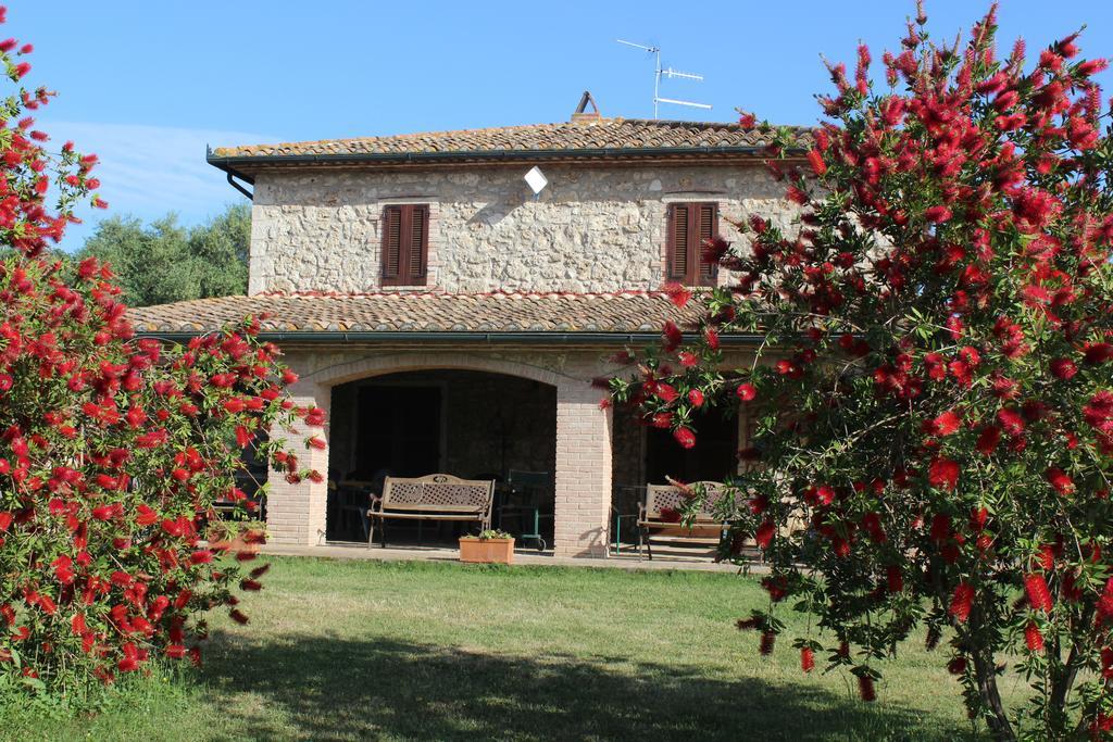 Agriturismo Il Poggiolo モンテメラノ エクステリア 写真