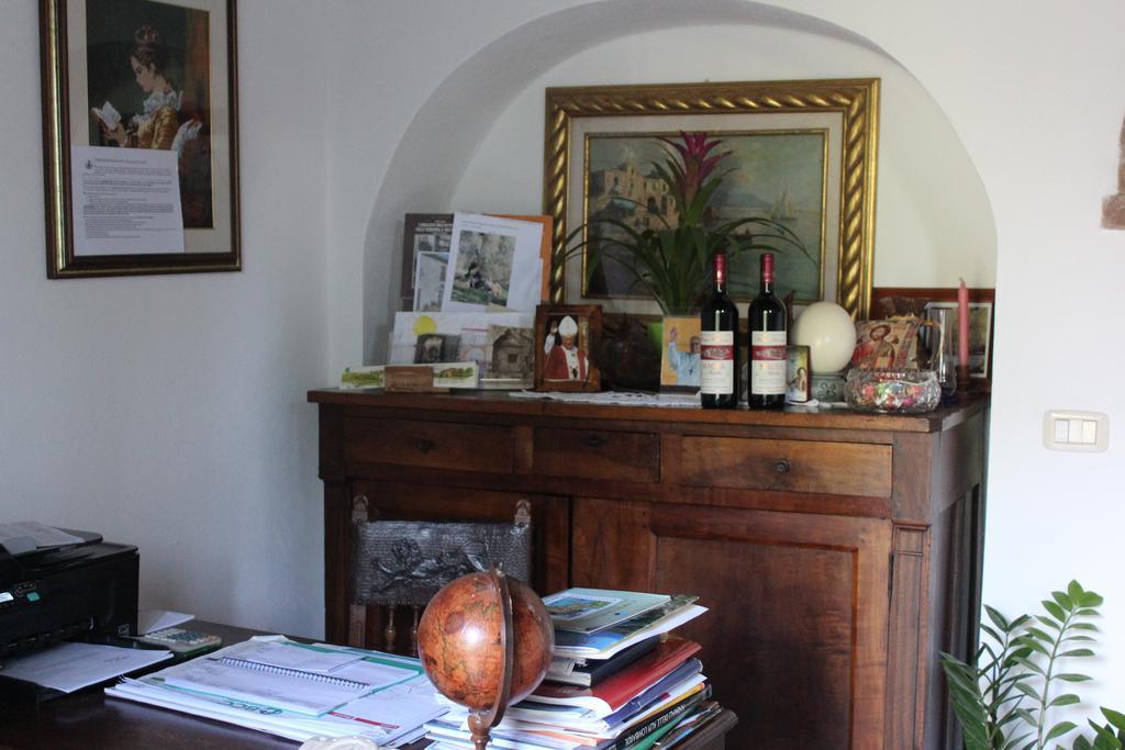 Agriturismo Il Poggiolo モンテメラノ エクステリア 写真